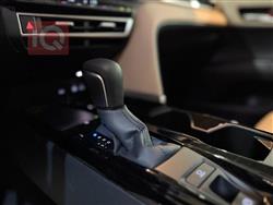 تۆیۆتا کامری